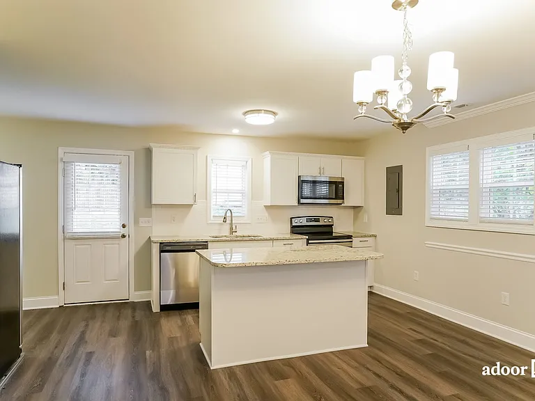 2524 Baney Ct — Photo 4