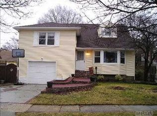 3091 Verity Ln, Baldwin, NY 11510