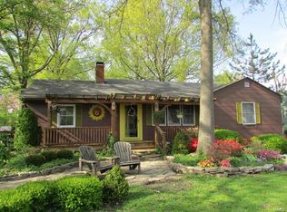 716 Taylor Ave, Godfrey, IL