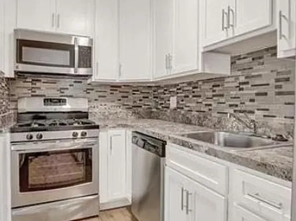 204 Cork Ln APT T1, Owings Mills, MD 21136