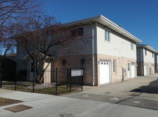 5343 S Long Ave #B, Chicago, IL 60638
