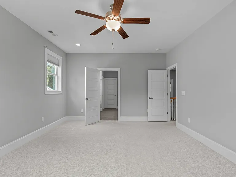 Pirmary Bedroom