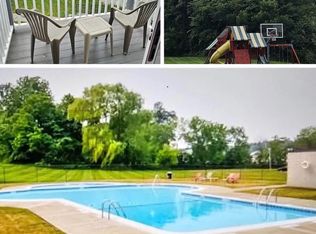11 Owhite Gate Rd, Wappingers Falls, NY