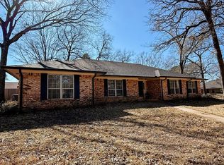 1624 Gardenbrook St, Nacogdoches, TX 75965