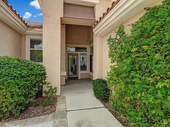5th image of 78605 Moonstone Ln