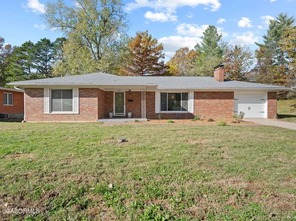 217 Binder Dr, Jefferson City, MO 65109