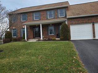 1445 Deer Path Rd, Easton, PA 18040