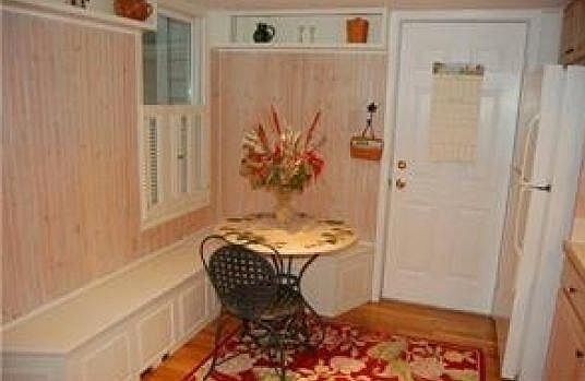 Breakfast Nook