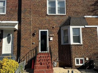 330 Pfeiffer St, Camden, NJ 08105