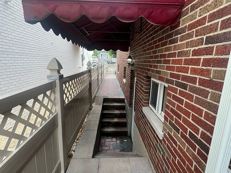 54 Greenmount Oregon Ave #1 — Photo 1
