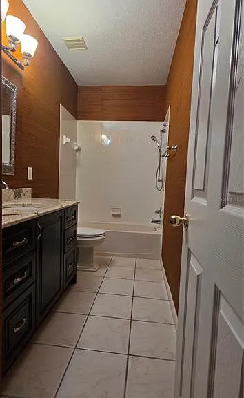 230 W Tarrington Dr — Photo 12