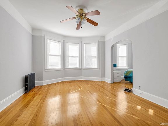 3rd image of 2422 St Raymonds Avenue