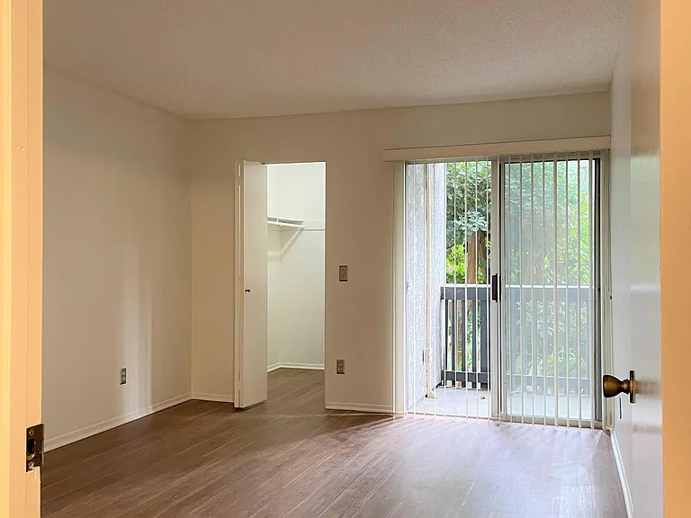3602 W Estates Ln — Photo 14