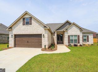 130 Woodwinds Ct, Kathleen, GA