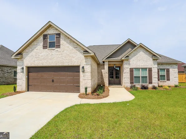 130 Woodwinds Ct, Kathleen, GA 31047