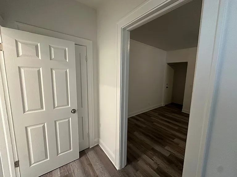 1556 Polk St — Photo 6