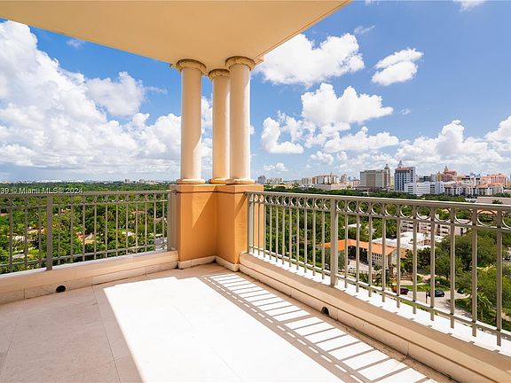 4th image of 626 Coral Way APT 1201