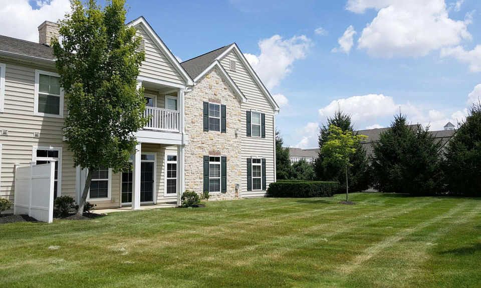 1st image of 5606 Frawley Dr