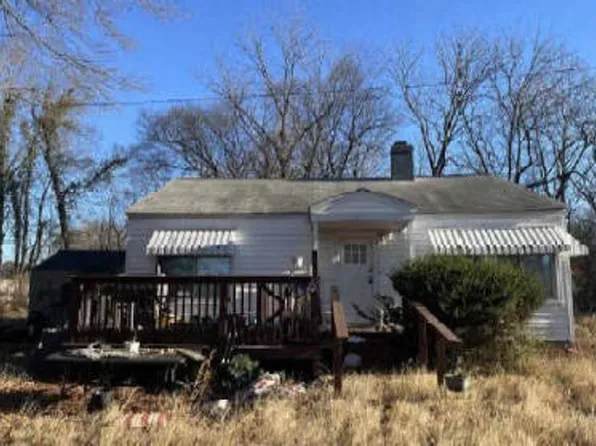 111 Colfax Rd, Statesville, NC 28625