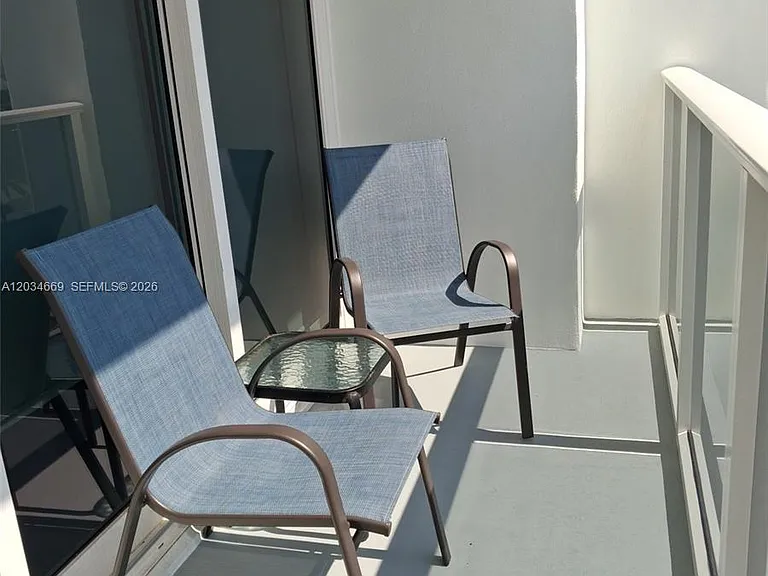 3505 S Ocean Dr #704 — Photo 9