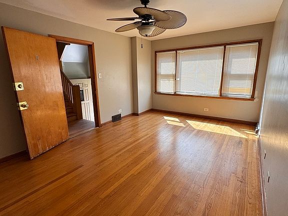 3rd image of 706 E 106th St #1