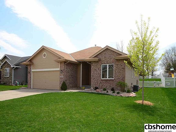 2nd image of 20939 McClellan Dr
