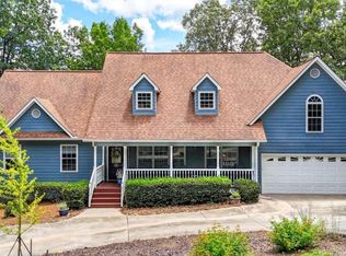 101 Cherokee Dr S, Waleska, GA 30183