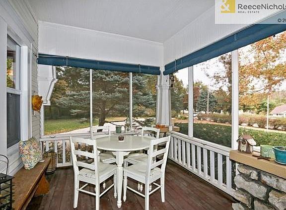 4th image of 8400 Valley View Dr
