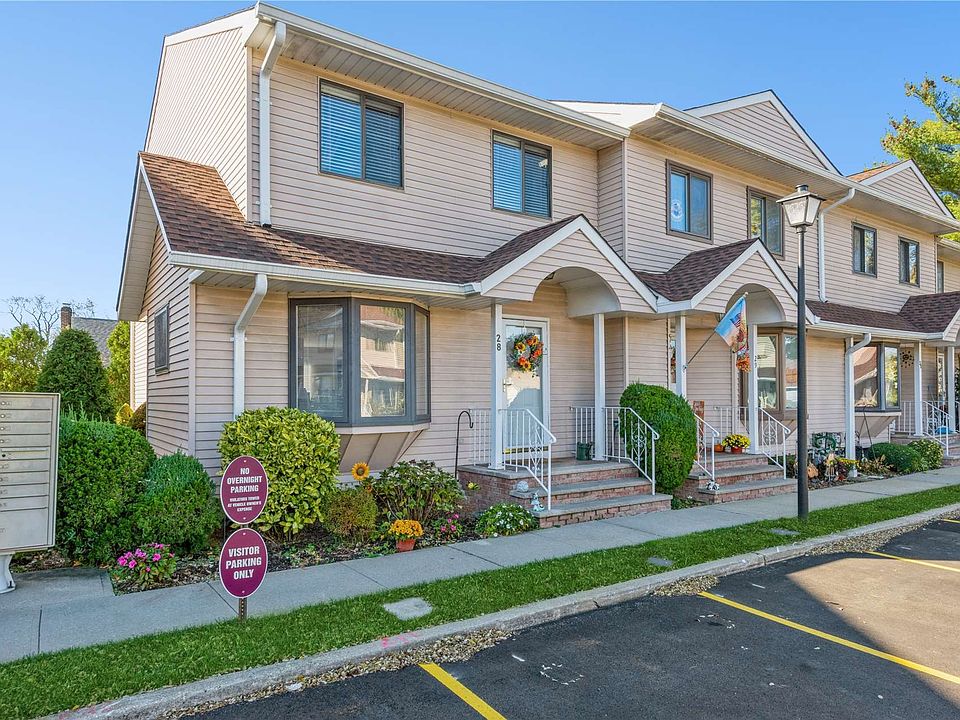 1790 Front Street UNIT 28, East Meadow, NY 11554 Zillow