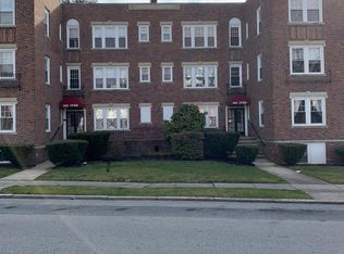 385 Ives St #1, Providence, RI 02906