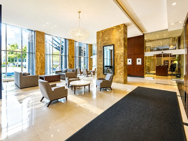 655 W Irving Park Rd #3807 — Photo 17