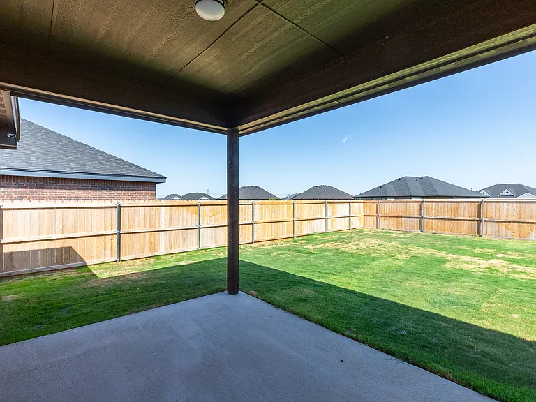 7645 Wildflower Way — Photo 32