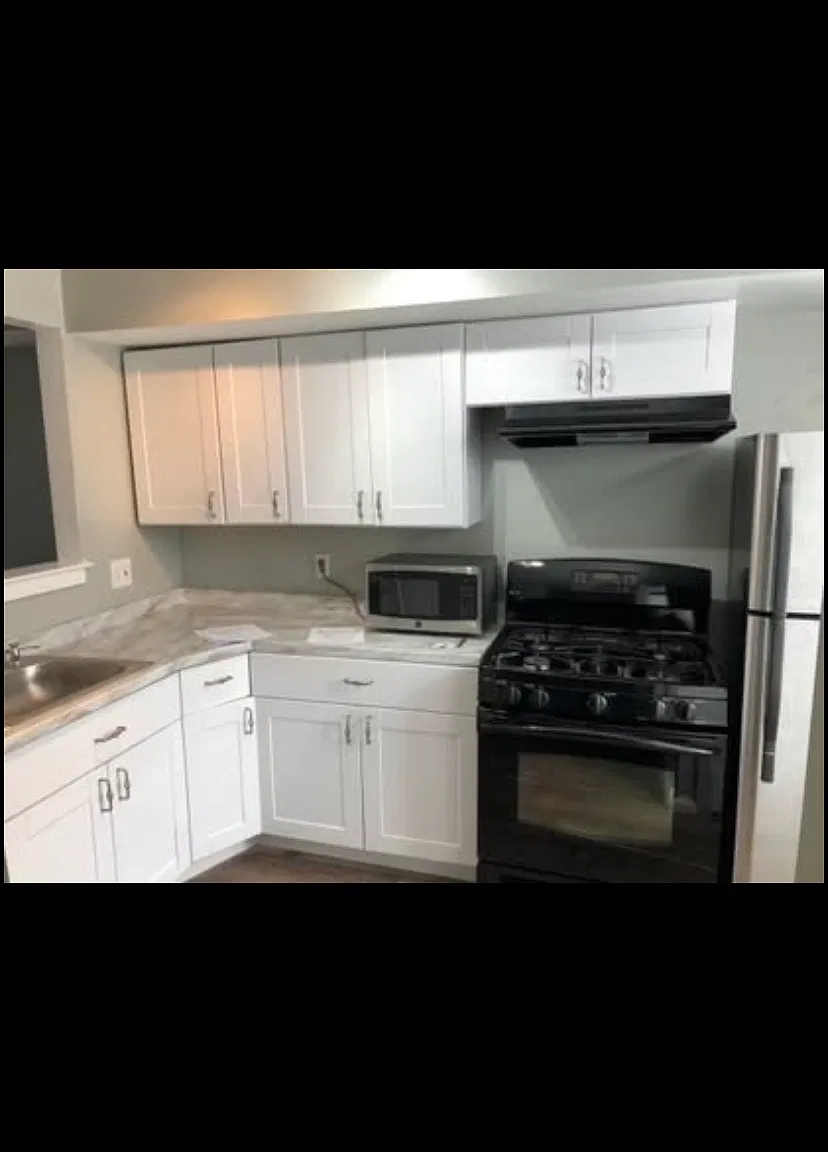 6323 Stevenson Ave — Photo 2