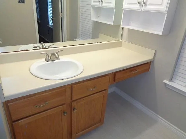 810 Oak West Dr — Photo 26
