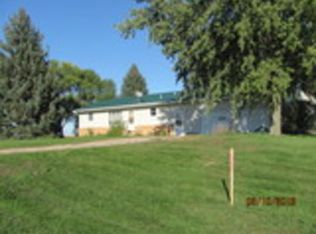 4216 Deer Blvd, Yankton, SD 57078