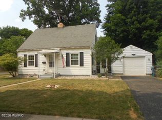 1603 Fulton St, Kalamazoo, MI 49001