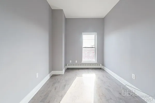 Rented by Ideal Properties Group | media 8