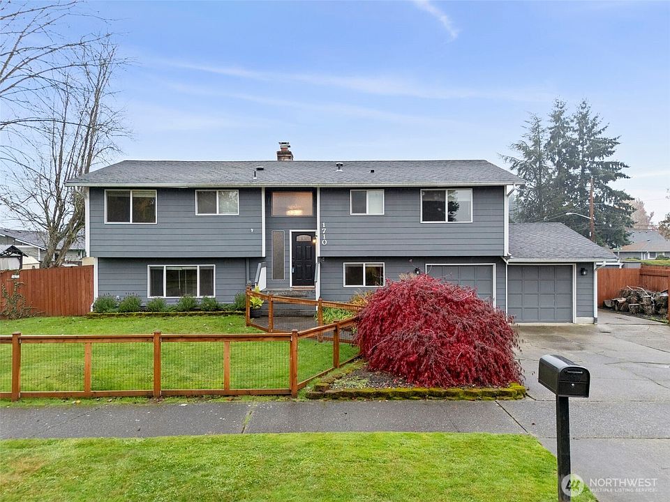 1st image of 1710 12th Avenue NW