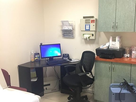 3rd image of 2511 Ocean Ave Suite 104