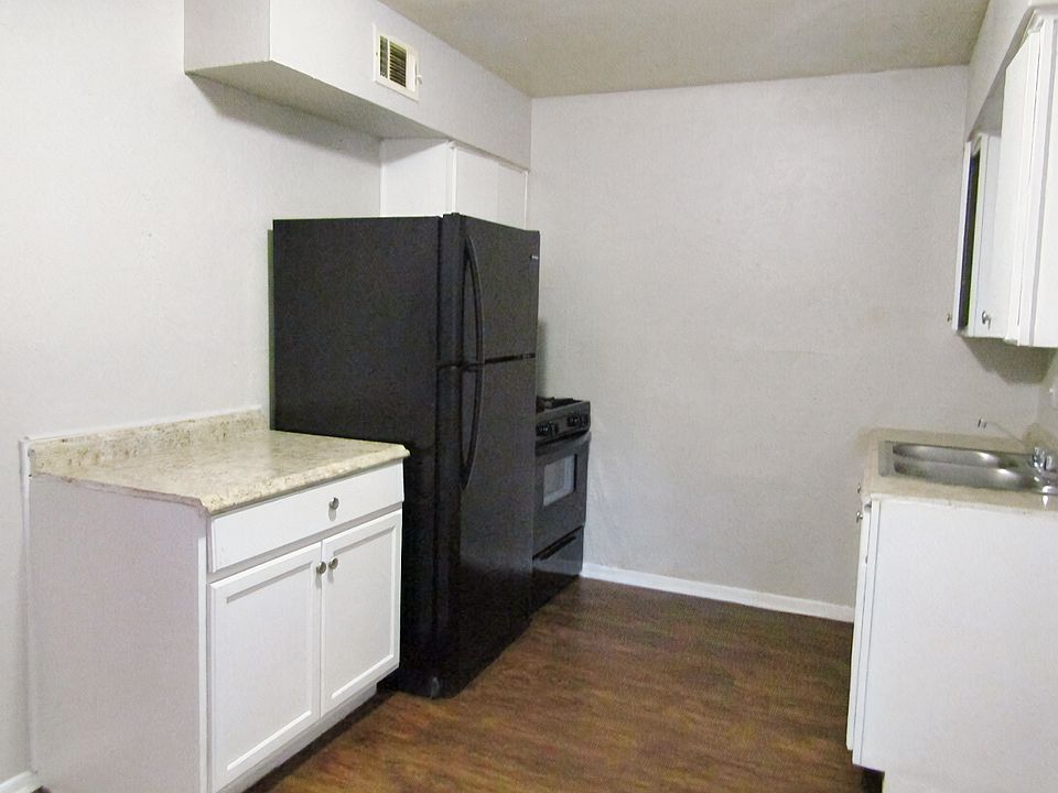 Casa De Loma 100 N Randolph Dr Dallas TX Zillow