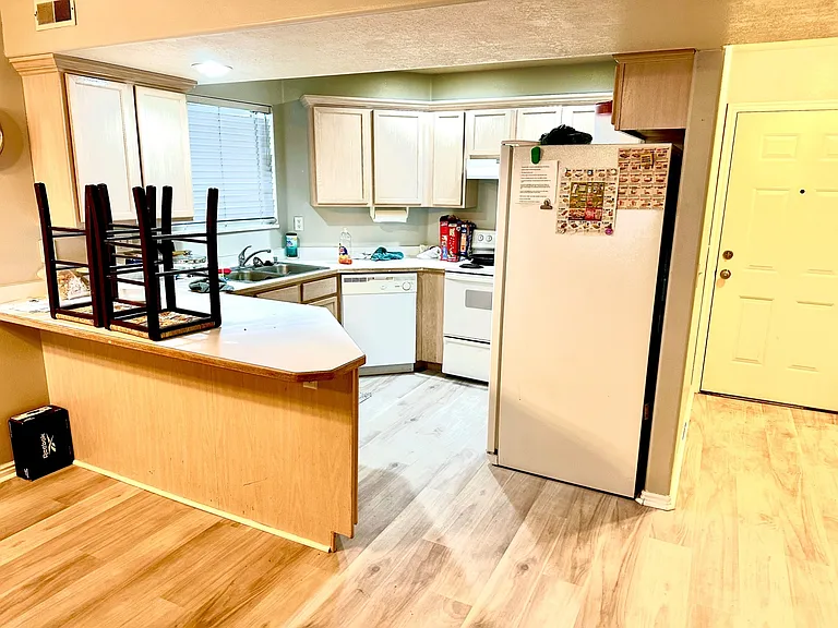 1367 S 1150 W — Photo 8