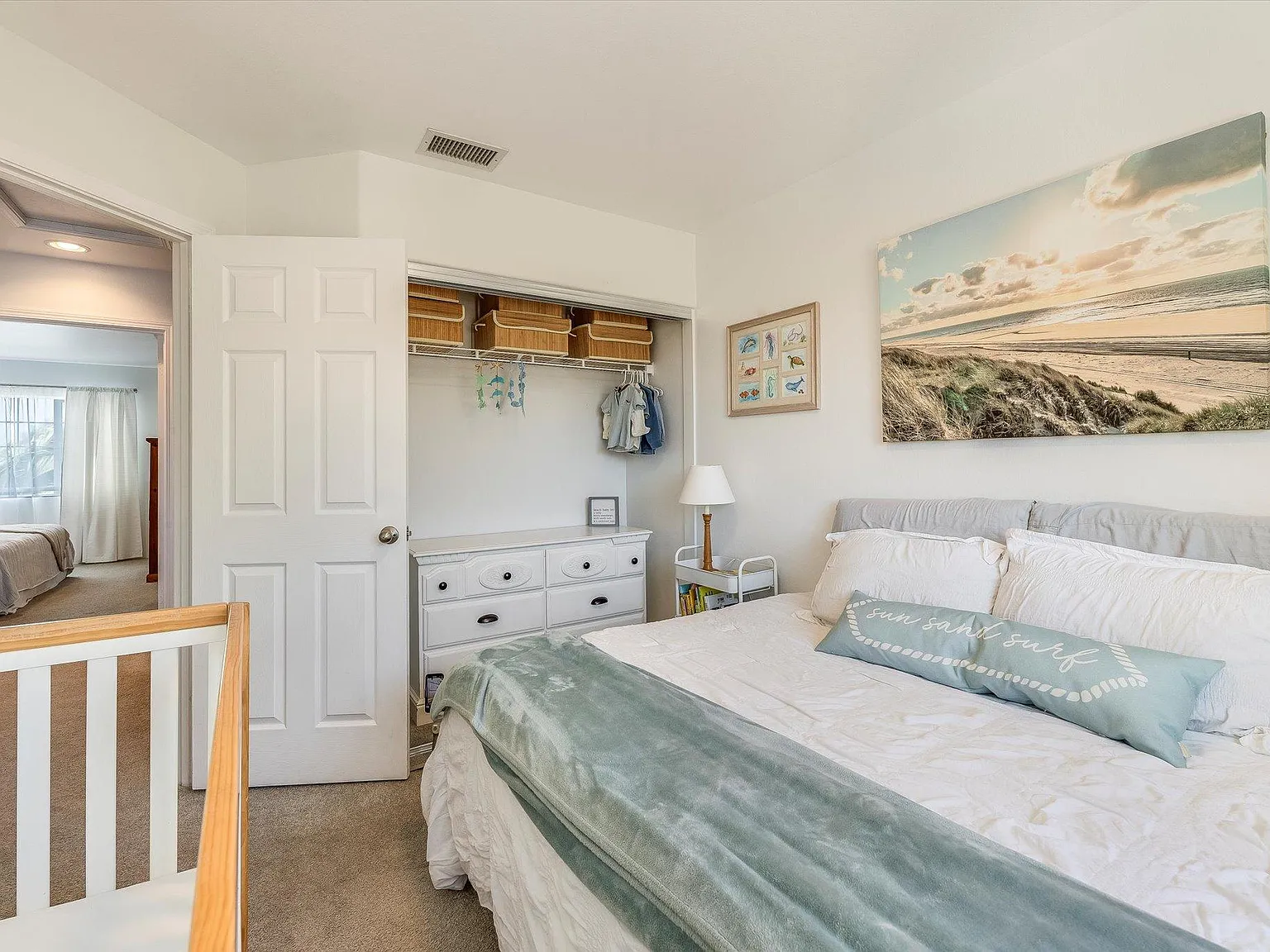 3 bed, 2.5 bath, 1130 sqft, $3,800 — Photo 4