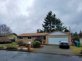 19819 NE Everett Ln, Portland, OR 97230