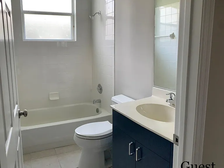 6818 Winslow St — Photo 34