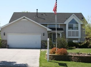 2024 Meridian Ct, Shakopee, MN 55379