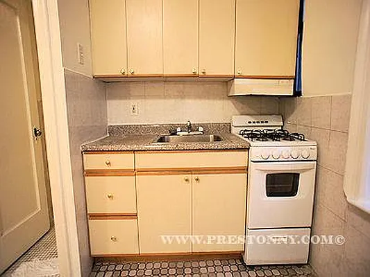 Rented by JM Preston Properties LLC | media 10