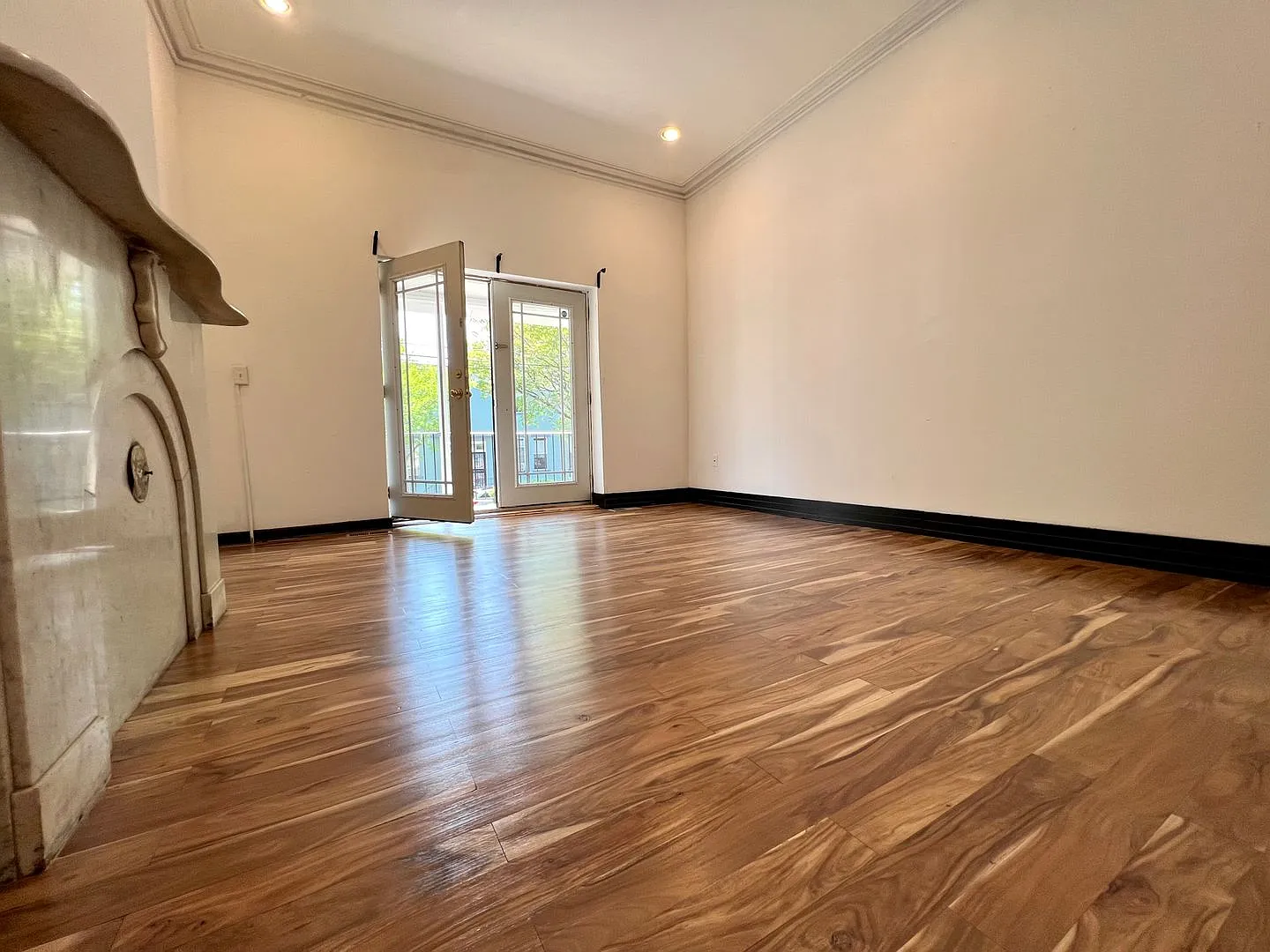 Stunning 4-Bedroom Townhouse in Historic Powelton Village! Available August 2026! — Photo 4