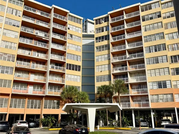 2025 NE 164th St APT 608, North Miami Beach, FL 33162