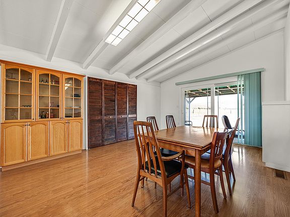 4th image of 3883 Dagnino Rd