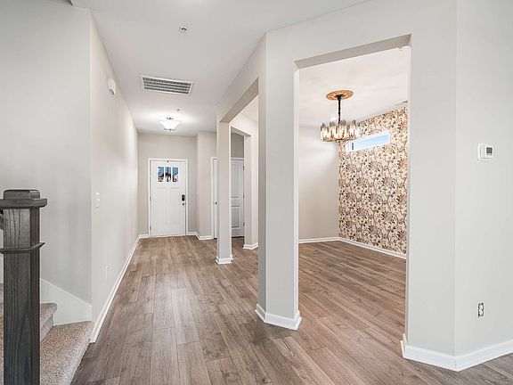 3rd image of 719 Reflections Ln